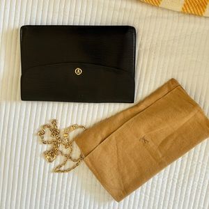 Louis Vuitton epi pouch with non branded chain